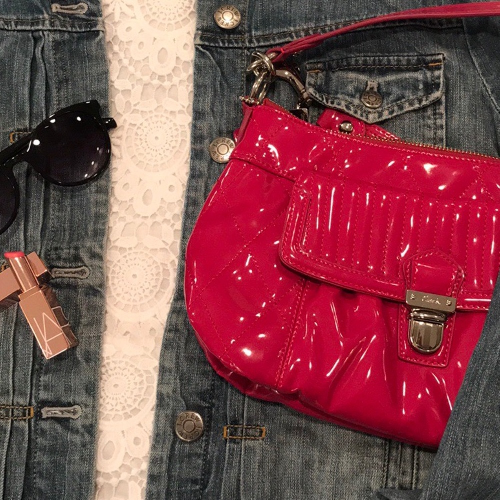 Coach! NWOT - Patent Coach bag - Pink